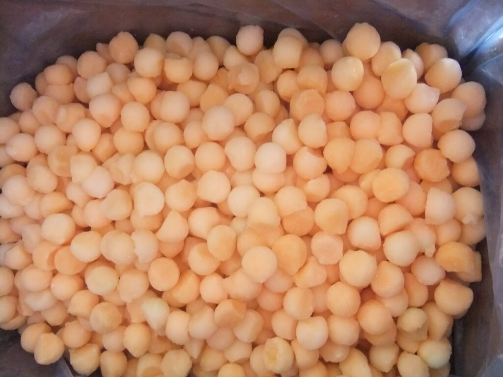 Introducing Newsource’s Premium Frozen Cantaloupe Balls: A Sweet Deal for Your Business 2 哈密瓜黄球图片