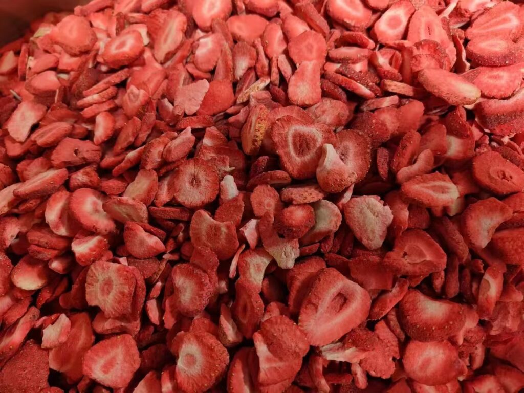 Discover Newsource's New Freeze-Dried Vegetable and Fruit Range 3 草莓冻干 (11)
